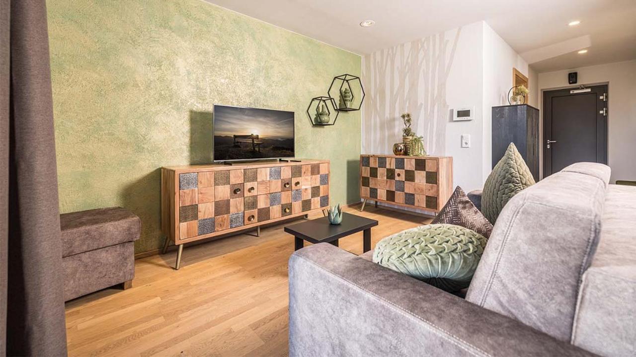 Greenview Apartment Визинг Екстериор снимка